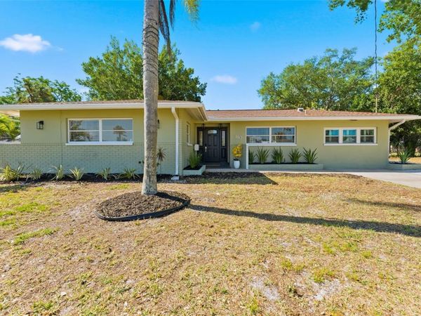 110 92ND AVENUE NE, ST PETERSBURG, FL 33702