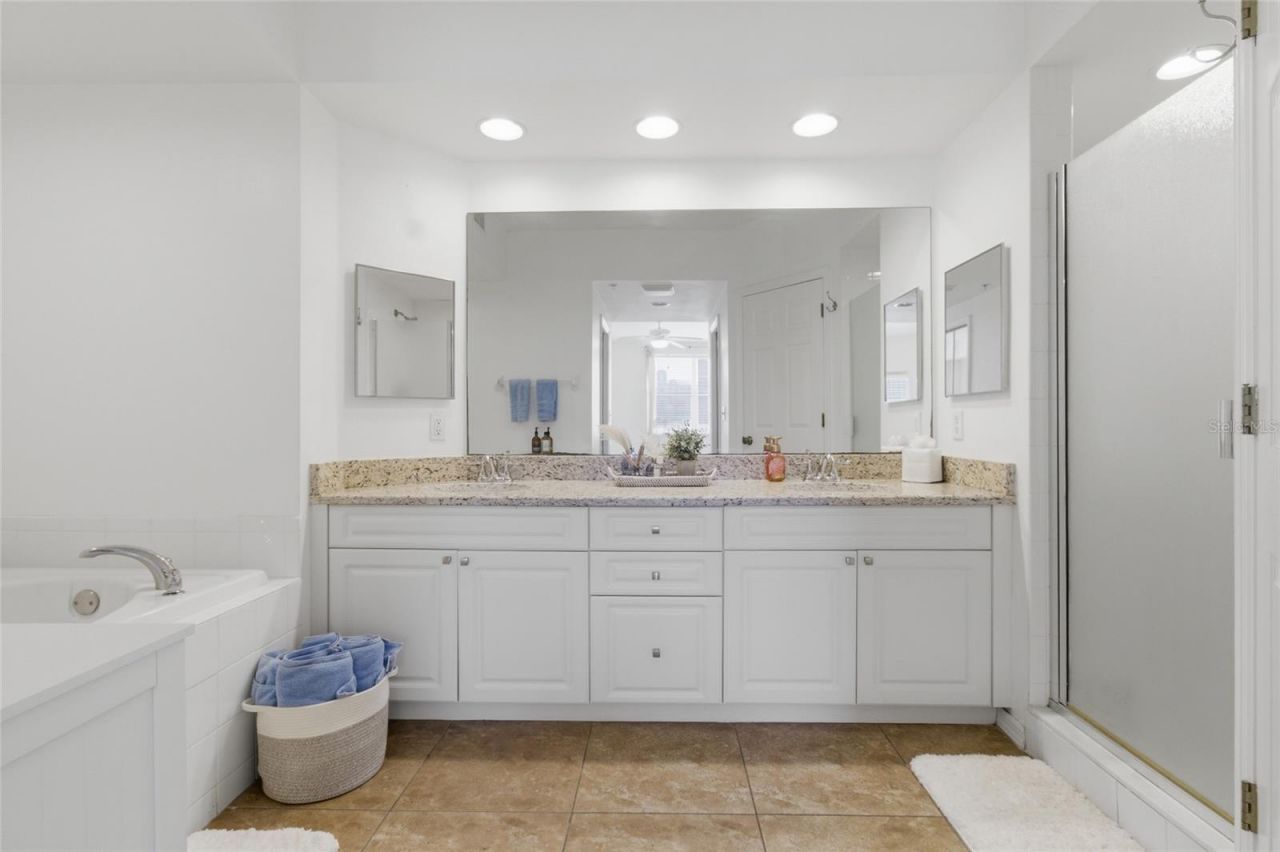 960 Starkey Road , Unit 3106, Largo, FL 33771 Photo