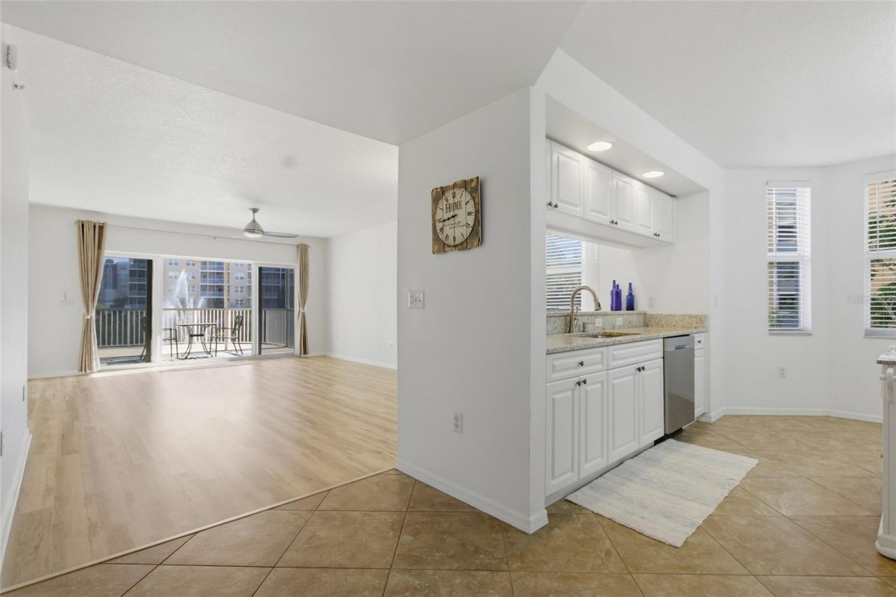 960 Starkey Road, Unit 3106, Largo, FL 33771 Photo