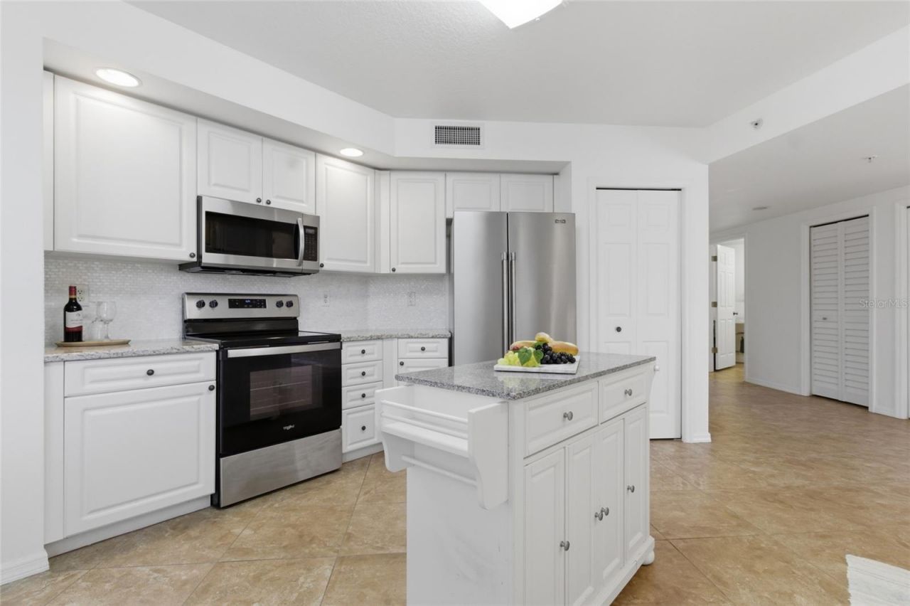 960 Starkey Road , Unit 3106, Largo, FL 33771 Photo