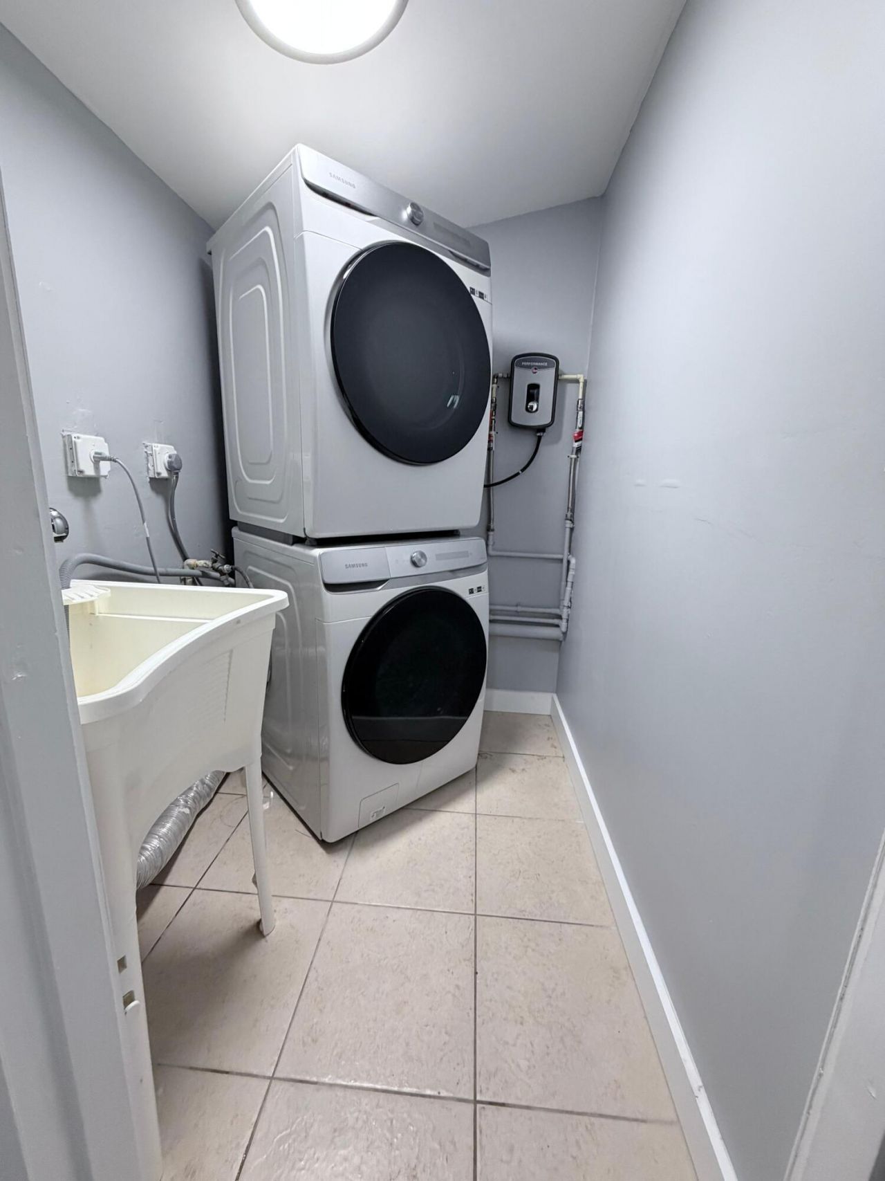 3440 NW 8th Court, Fort Lauderdale, FL 33311 Photo