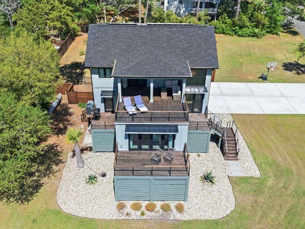 9017 Saint Stephens Place, Wilmington, NC 28412