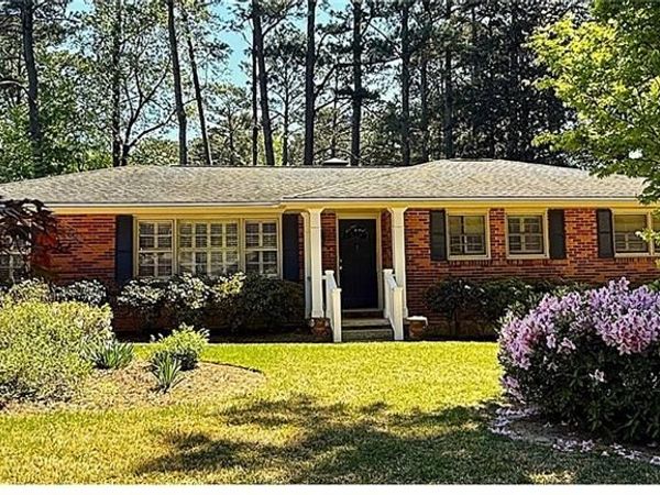 1239 Blueberry Trail , Decatur, GA 30033