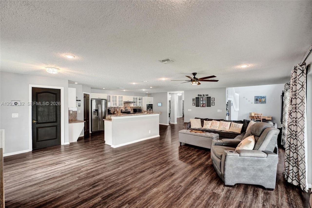 19387 NW 13th St , Pembroke Pines, FL 33029 Photo