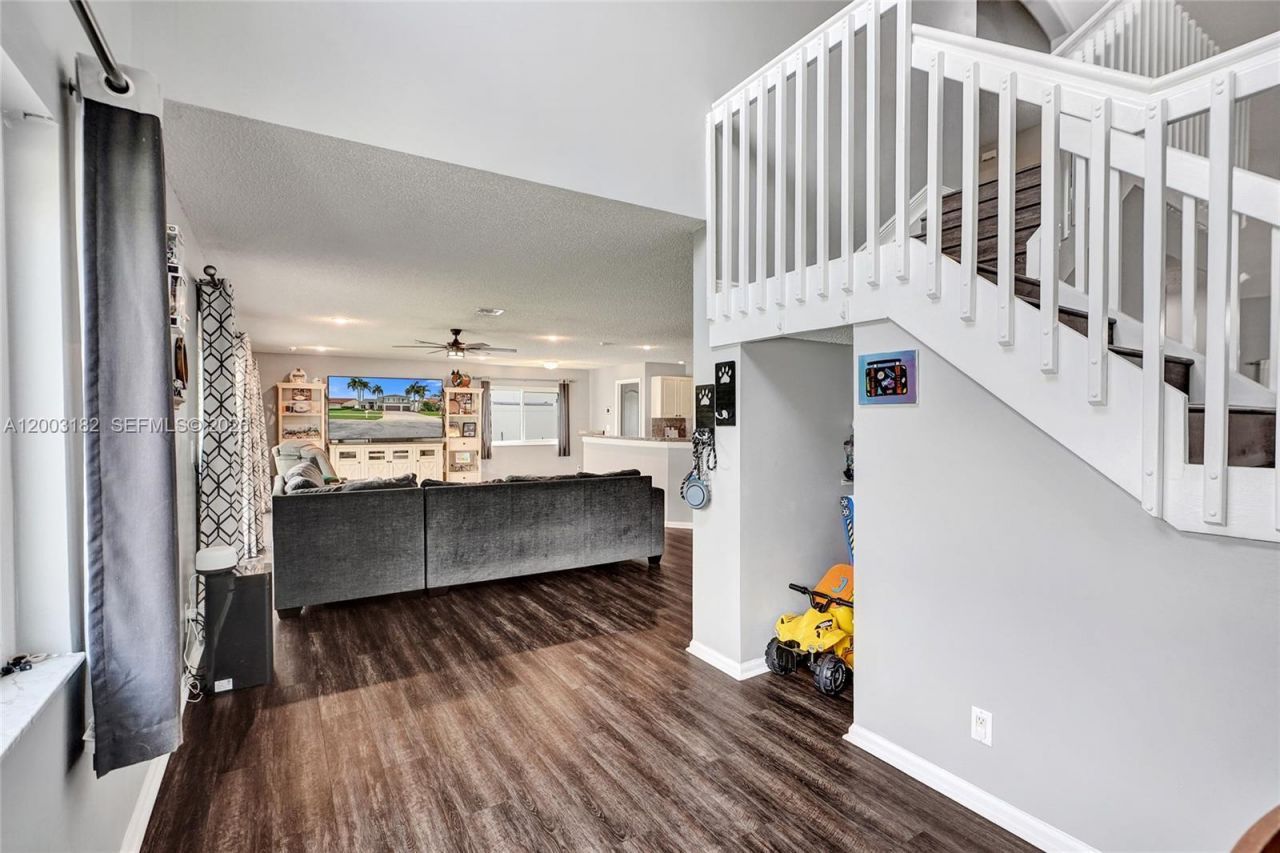 19387 NW 13th St , Pembroke Pines, FL 33029 Photo