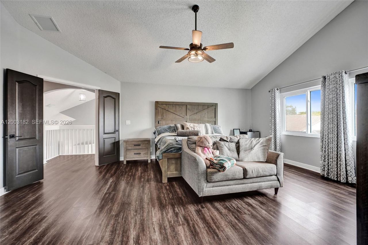 19387 NW 13th St , Pembroke Pines, FL 33029 Photo