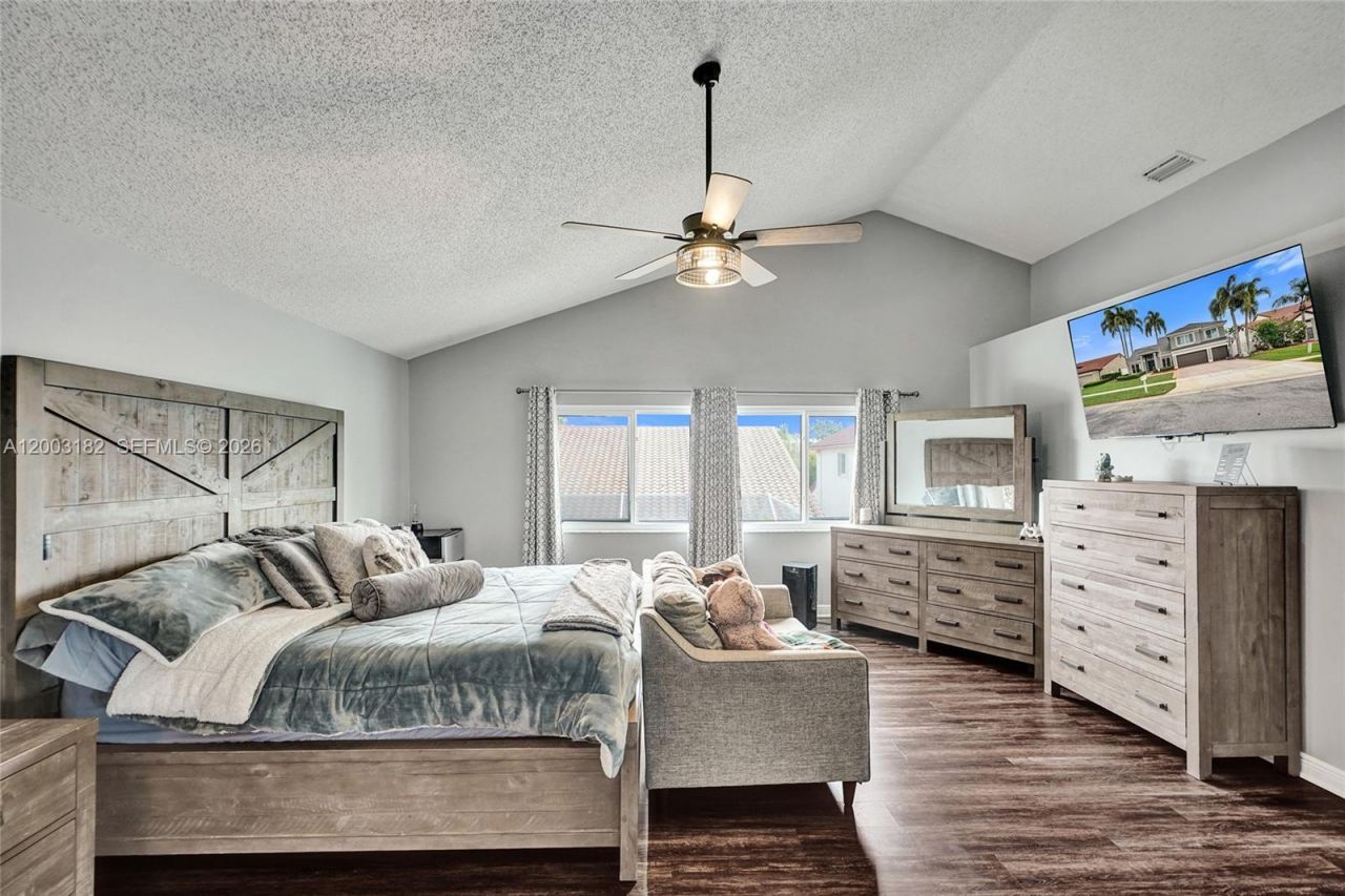 19387 NW 13th St , Pembroke Pines, FL 33029 Photo