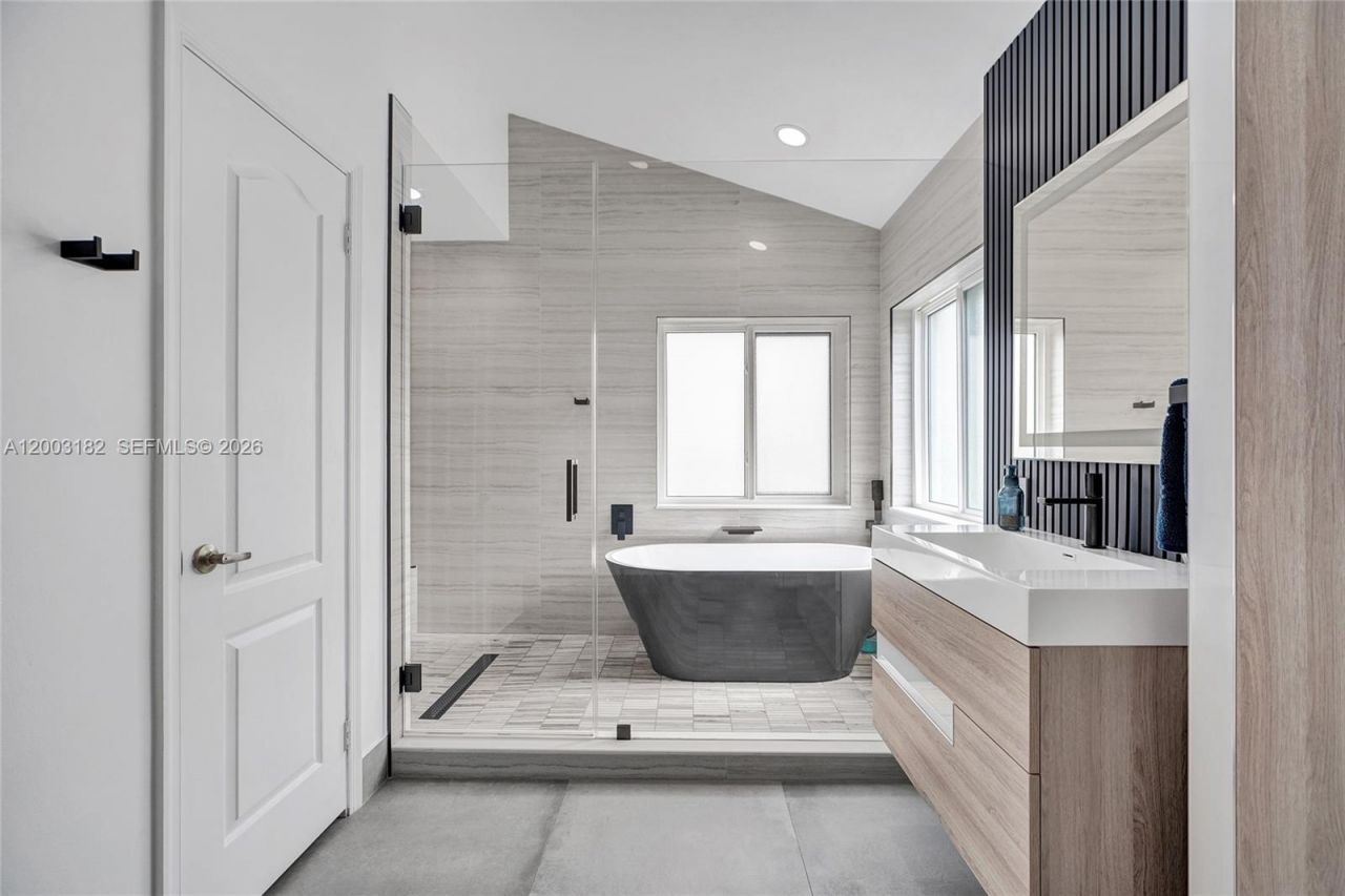 19387 NW 13th St , Pembroke Pines, FL 33029 Photo