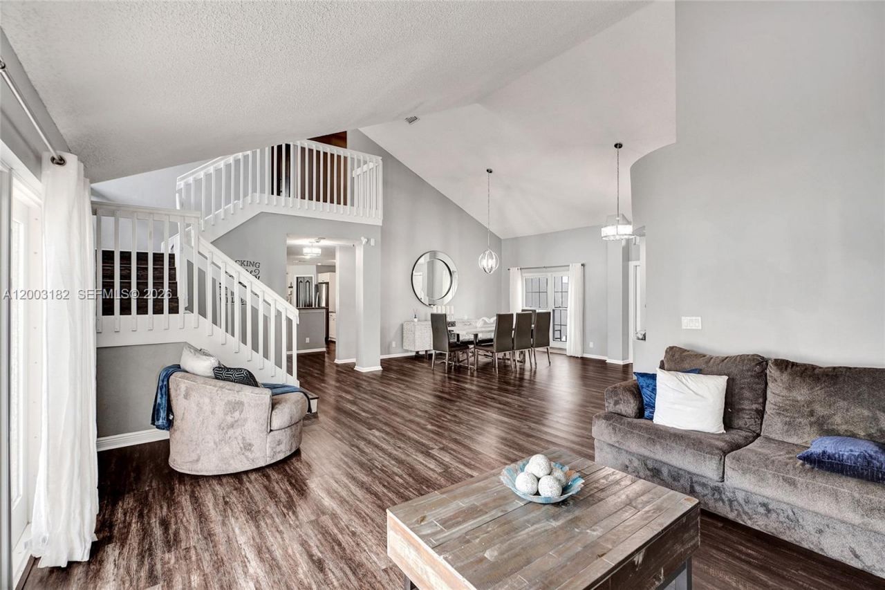 19387 NW 13th St , Pembroke Pines, FL 33029 Photo