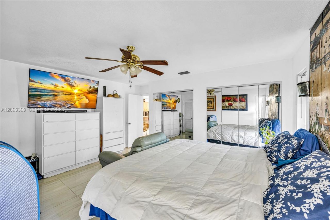 8135 NW 39th St , Coral Springs, FL 33065 Photo