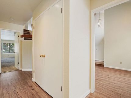 1443 W Swain Rd, Stockton, CA 95207 Photo