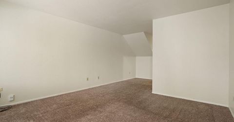 1443 W Swain Rd, Stockton, CA 95207 Photo