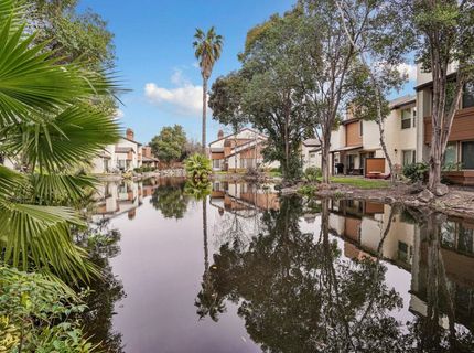 1443 W Swain Rd, Stockton, CA 95207 Photo