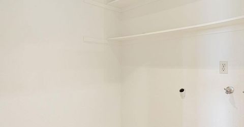 1443 W Swain Rd, Stockton, CA 95207 Photo