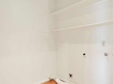 1443 W Swain Rd, Stockton, CA 95207 Photo