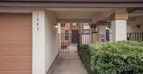 1443 W Swain Rd, Stockton, CA 95207 Photo