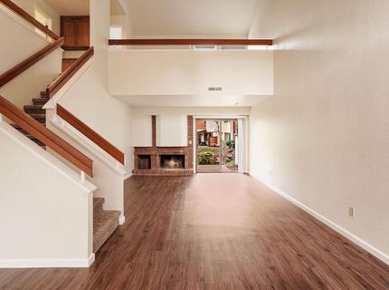 1443 W Swain Rd, Stockton, CA 95207 Photo