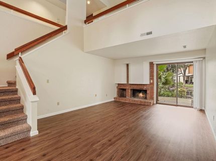 1443 W Swain Rd, Stockton, CA 95207 Photo