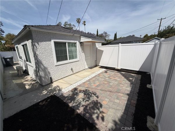 2051 S Garnsey Street, Santa Ana, CA 92707