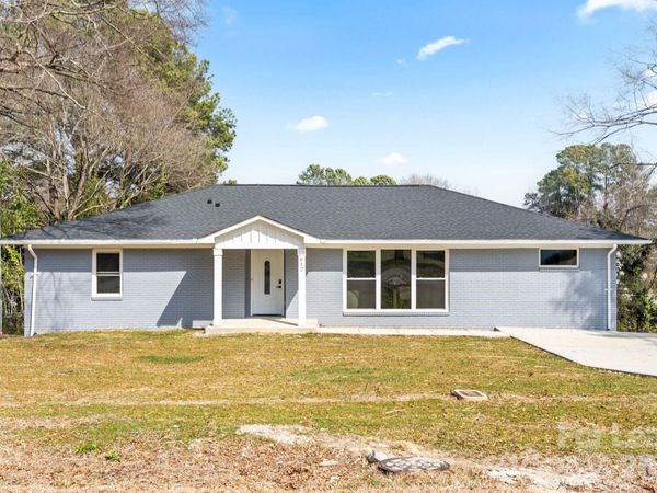 612 Westway Drive , Gastonia, NC 28054