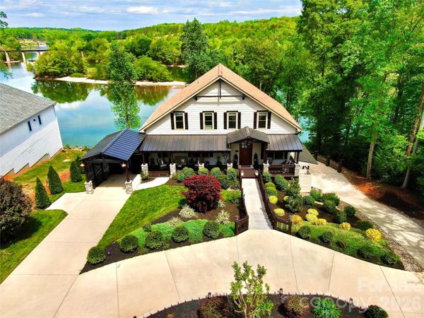 5888 Wood Duck Way , Catawba, NC 28609