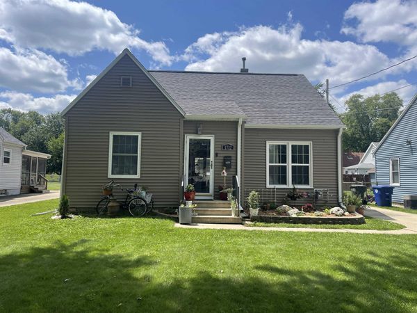 1712 W 7th Street, Waterloo, IA 50702