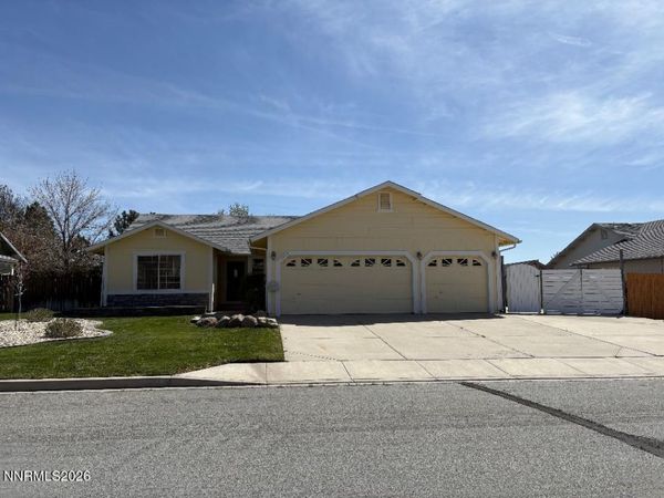1086 Spoonbill Court, Sparks, NV 89441