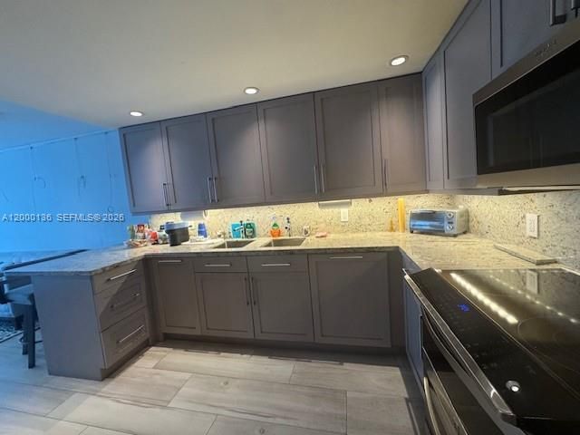 5401 Collins Ave , Unit 208, Miami Beach, FL 33140 Photo