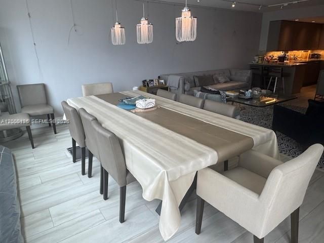 5401 Collins Ave , Unit 208, Miami Beach, FL 33140 Photo