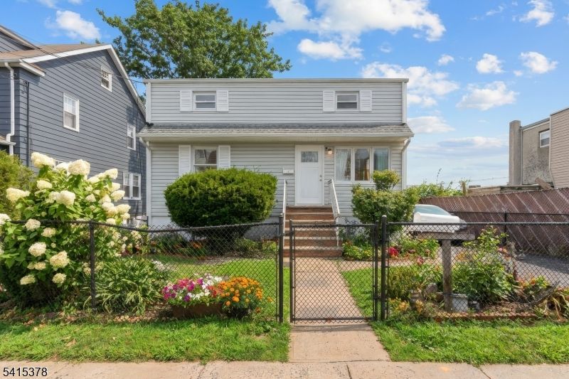 229 Hillcrest Ter, Roselle, NJ 07203 Main Photo