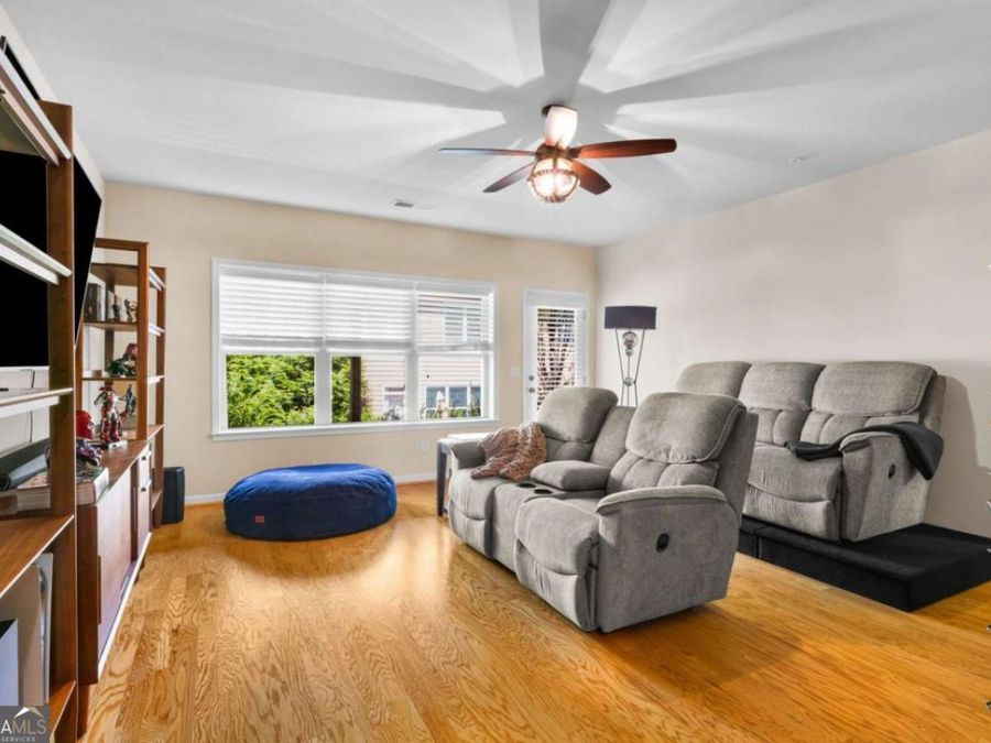 Property Image 42