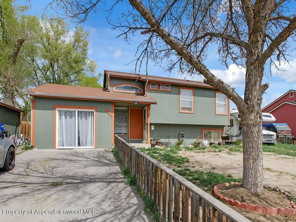 1420 Orchard Avenue, Silt, CO 81652