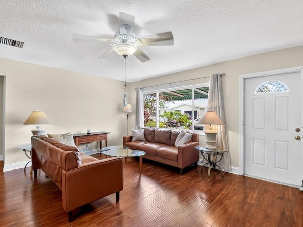 112 SW 9th Street, Boynton Beach, FL 33426