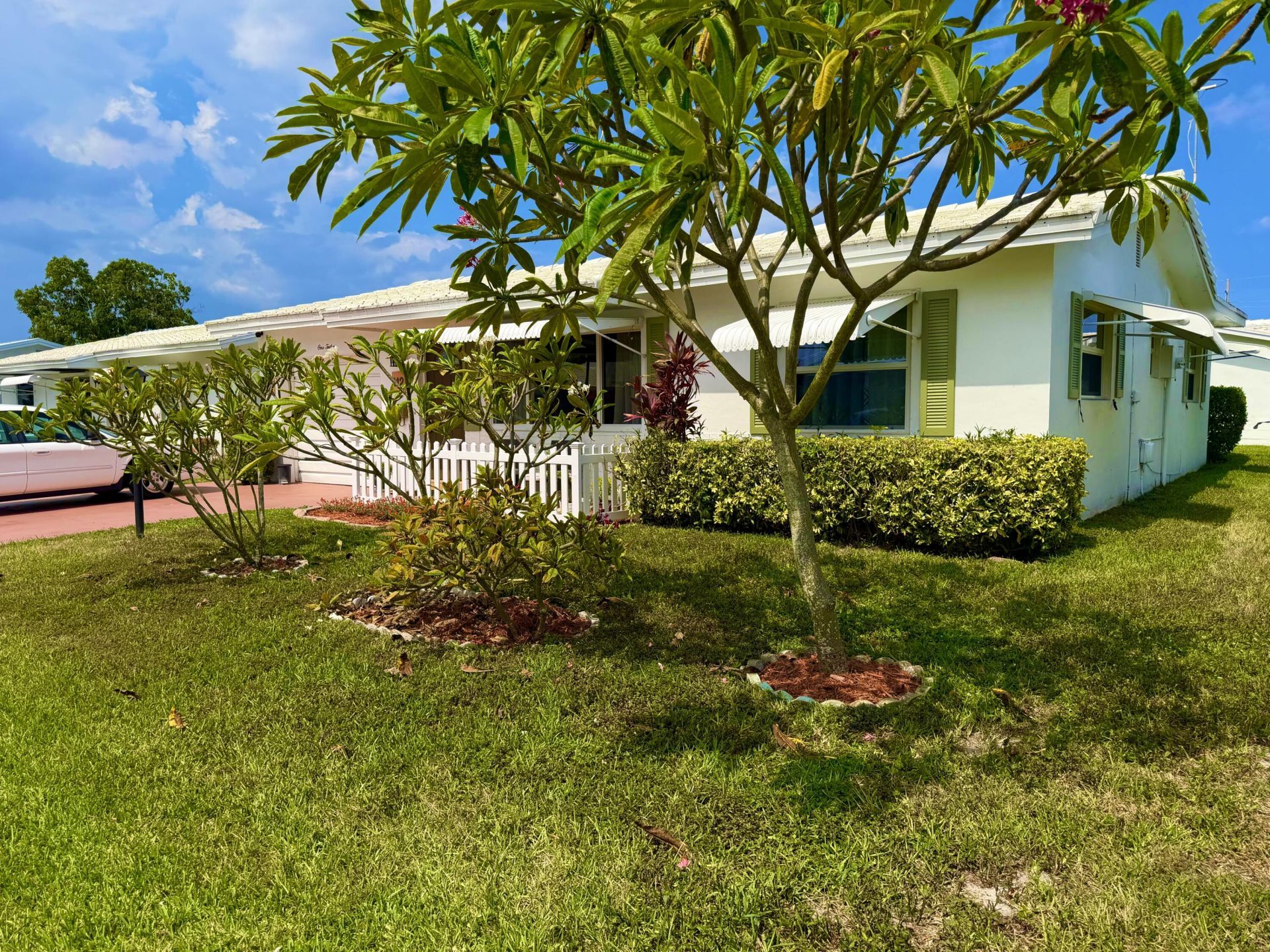 112 SW 9th Street, Boynton Beach, FL 33426 Photo