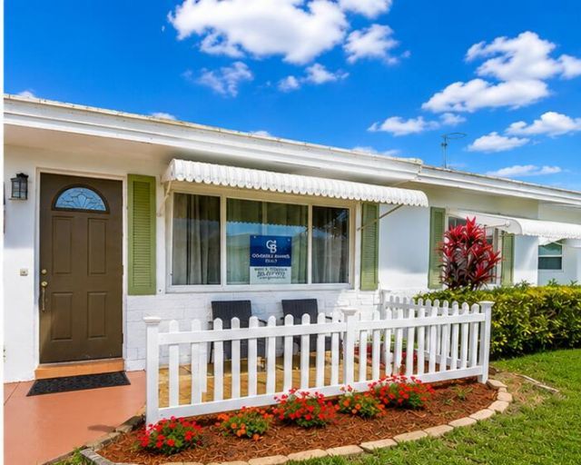 112 SW 9th Street, Boynton Beach, FL 33426 Photo