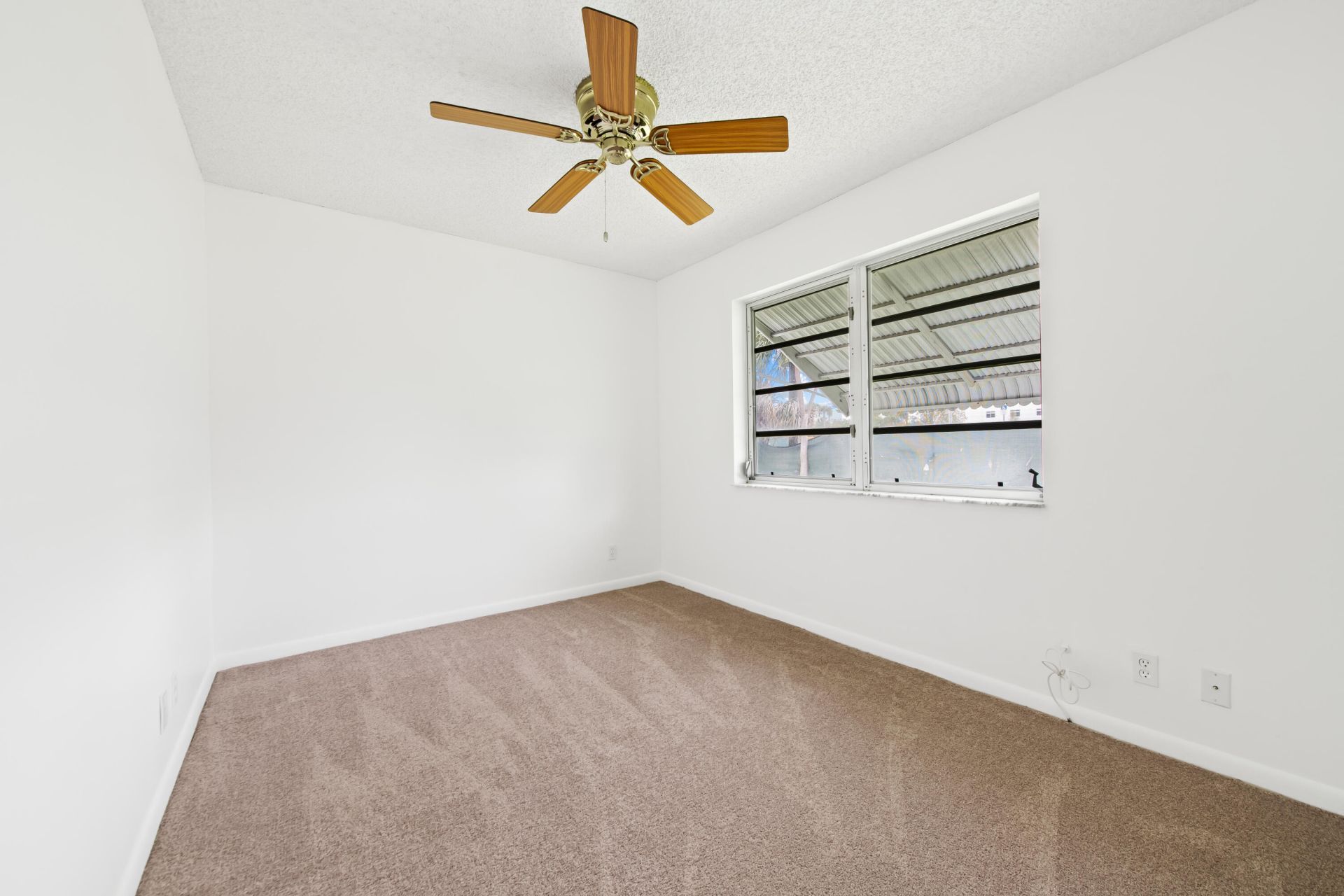 4524 NW 43rd Avenue, Tamarac, FL 33319 Photo