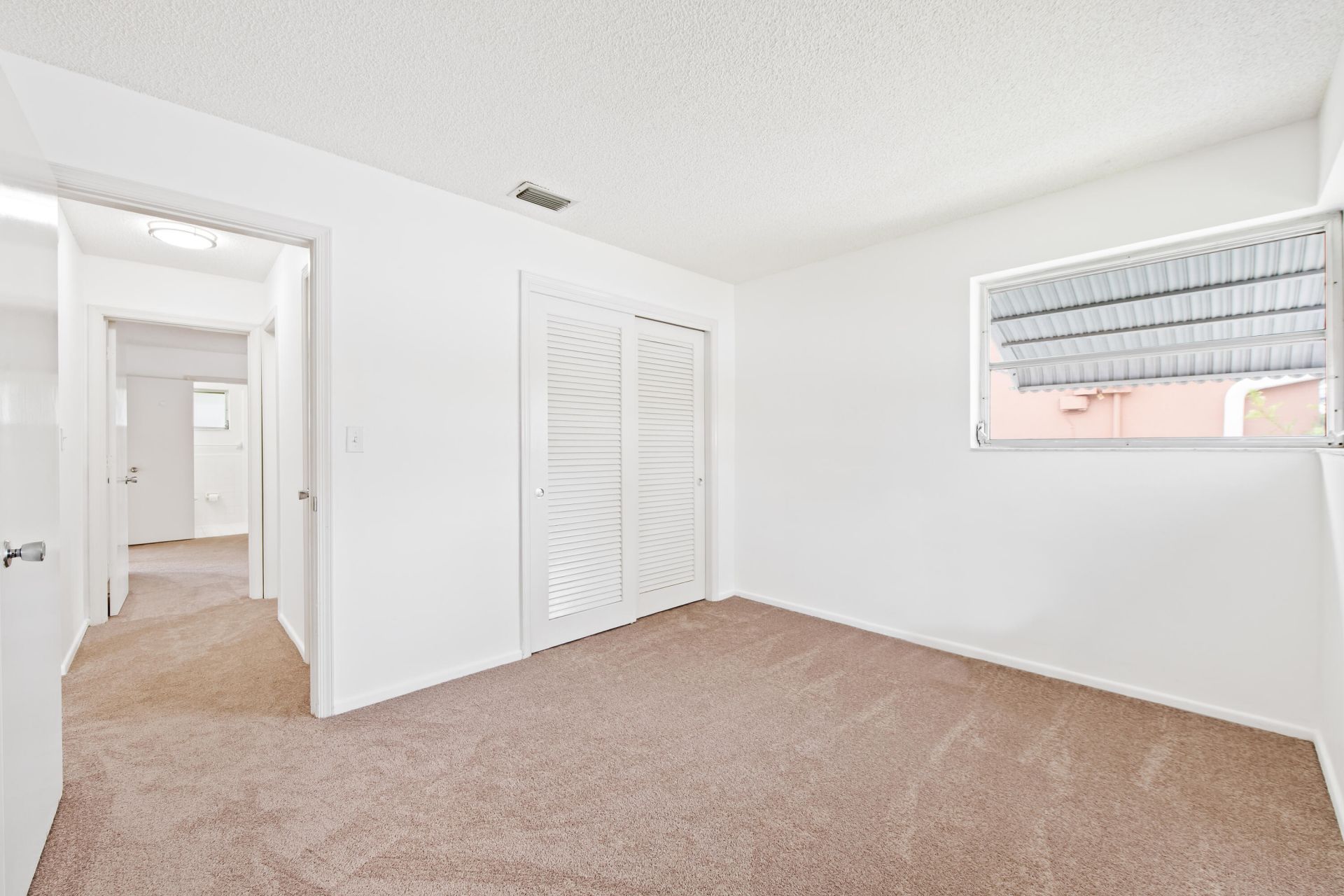 4524 NW 43rd Avenue, Tamarac, FL 33319 Photo