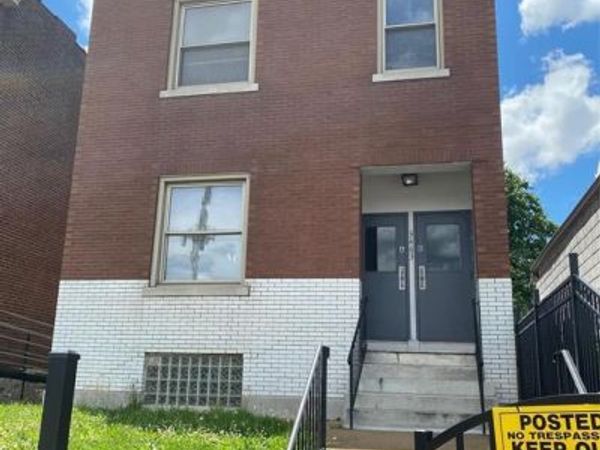 3463 S Grand Boulevard, St Louis, MO 63118