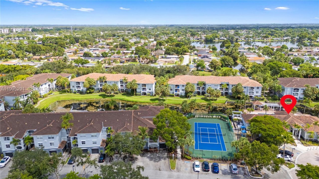 9645 NW 1st Ct , Unit 1-209, Pembroke Pines, FL 33024 Photo