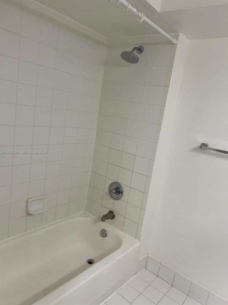 9645 NW 1st Ct , Unit 1-209, Pembroke Pines, FL 33024 Photo