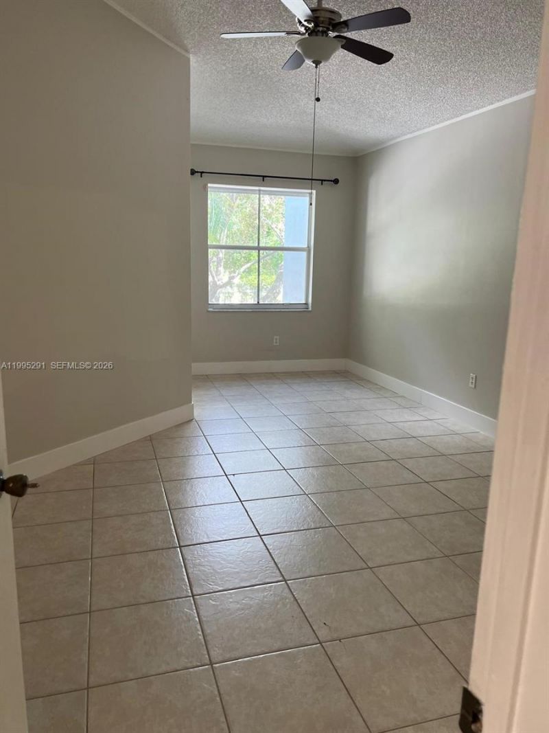 9645 NW 1st Ct , Unit 1-209, Pembroke Pines, FL 33024 Photo