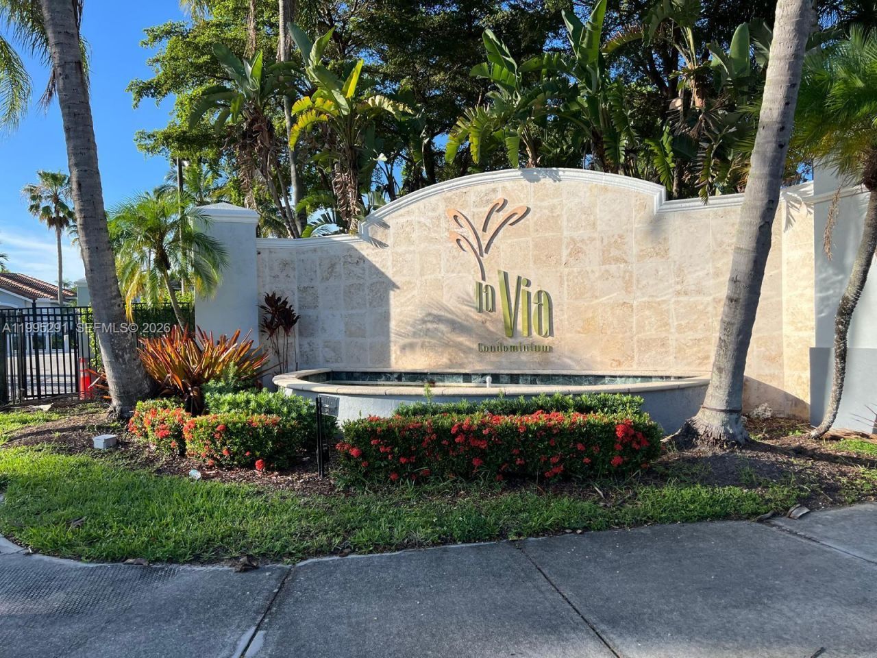 9645 NW 1st Ct , Unit 1-209, Pembroke Pines, FL 33024 Photo