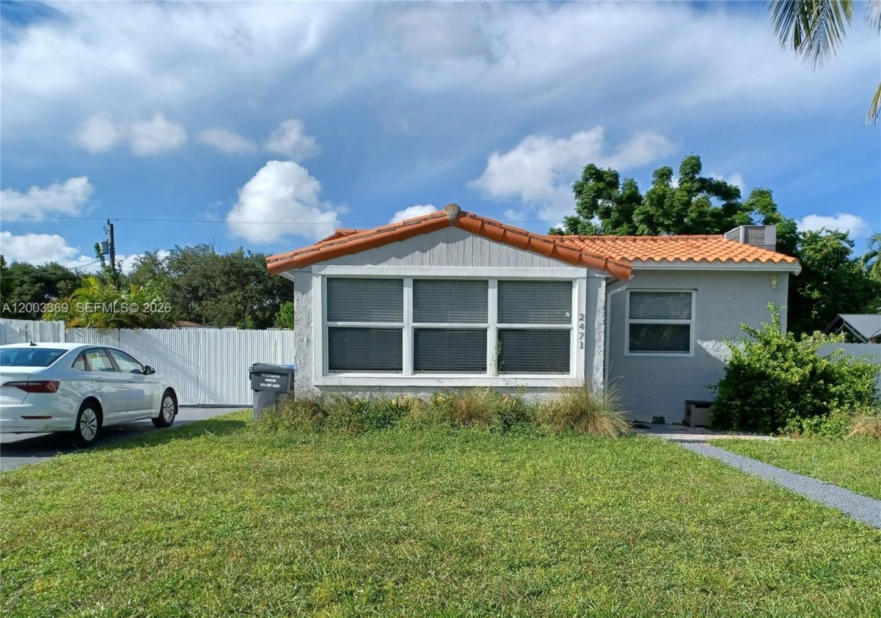 2471 Dewey St , Hollywood, FL 33020 Photo