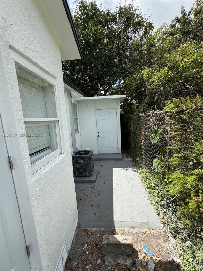 5158 NW 19th Ave , Unit A, Miami, FL 33142 Photo