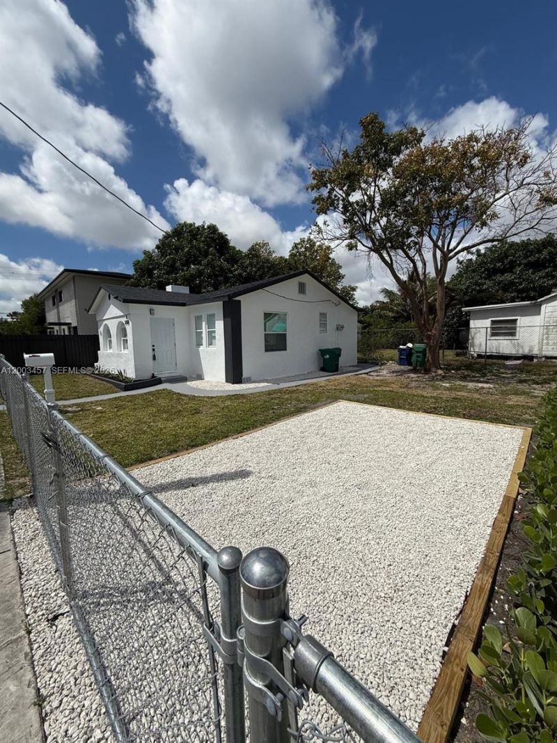 5158 NW 19th Ave , Unit A, Miami, FL 33142 Photo