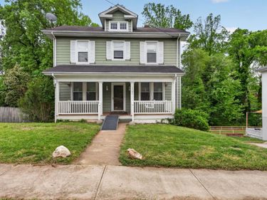 1131 Rhode Island Avenue, Lynchburg, VA 24502