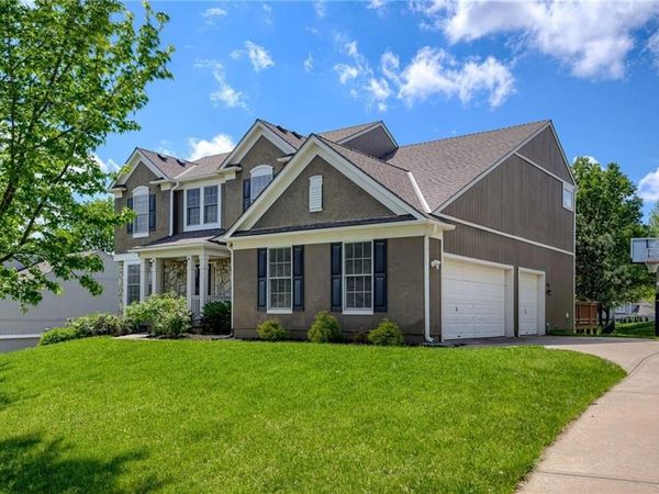 14608 Chadwick Street, Leawood, KS 66224