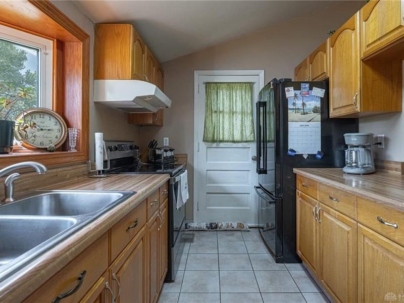 2701 Loris Drive, Miami Township, OH 45449 Photo 11