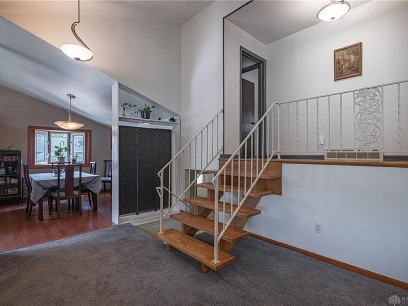 2701 Loris Drive, Miami Township, OH 45449 Photo 6