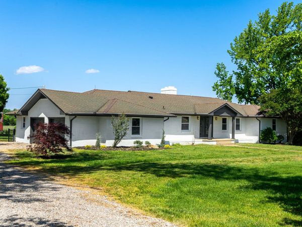 5654 Borthick Rd , Springfield, TN 37172